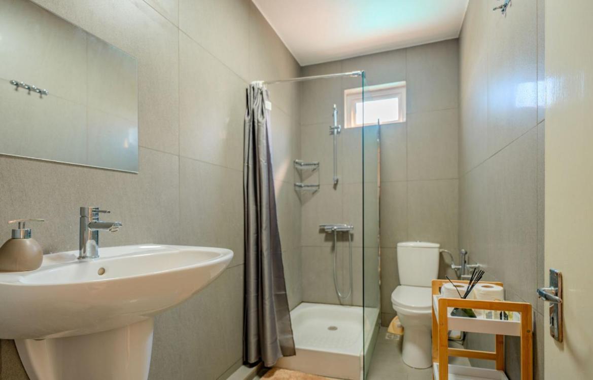 Pereybere Beach Paradise 4 Bedroom Apt Exterior foto